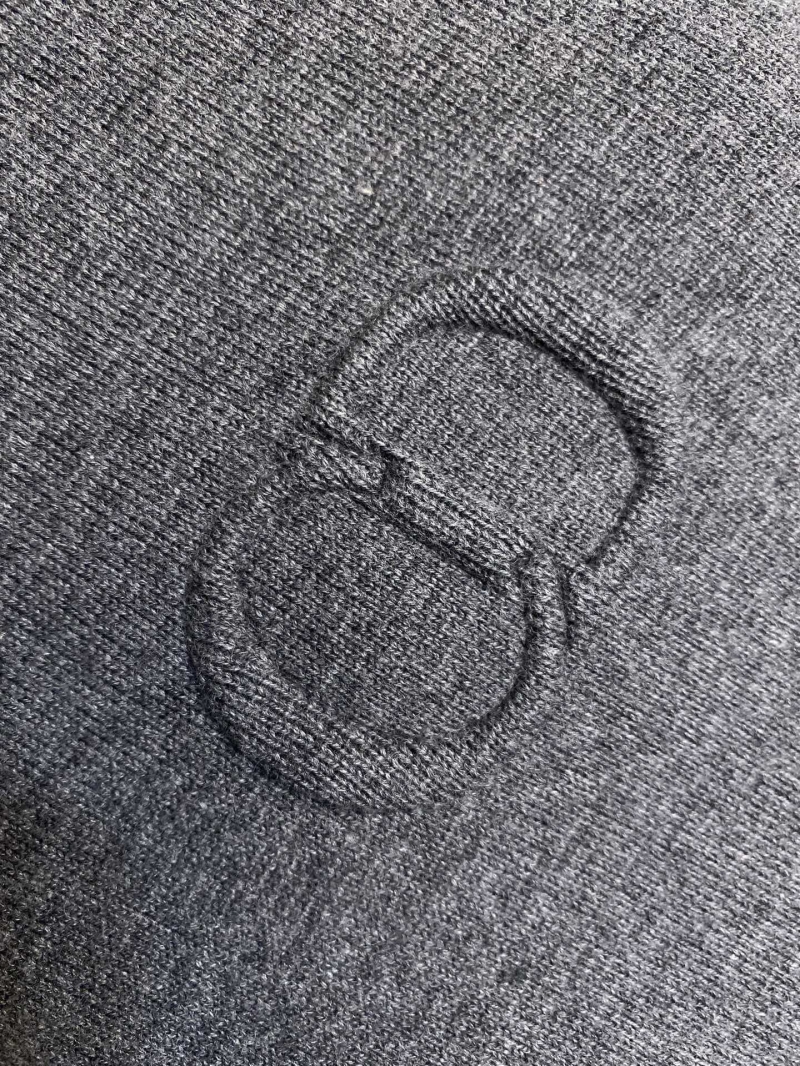 chr1st1an D10r sweaters